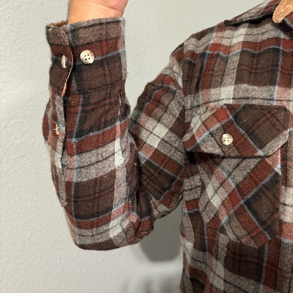 River Trade Men 100% Wool Blend ButtonDown Long Sleeves Plaid Flannel Shirt Sz L - Picture 5 of 17